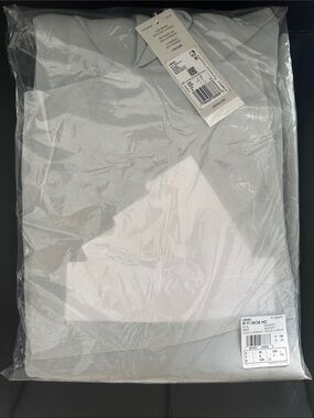 Adidas Men's Light Gray Hooded Sweatshirt - Neutral Everyday Style - BRAND NEW